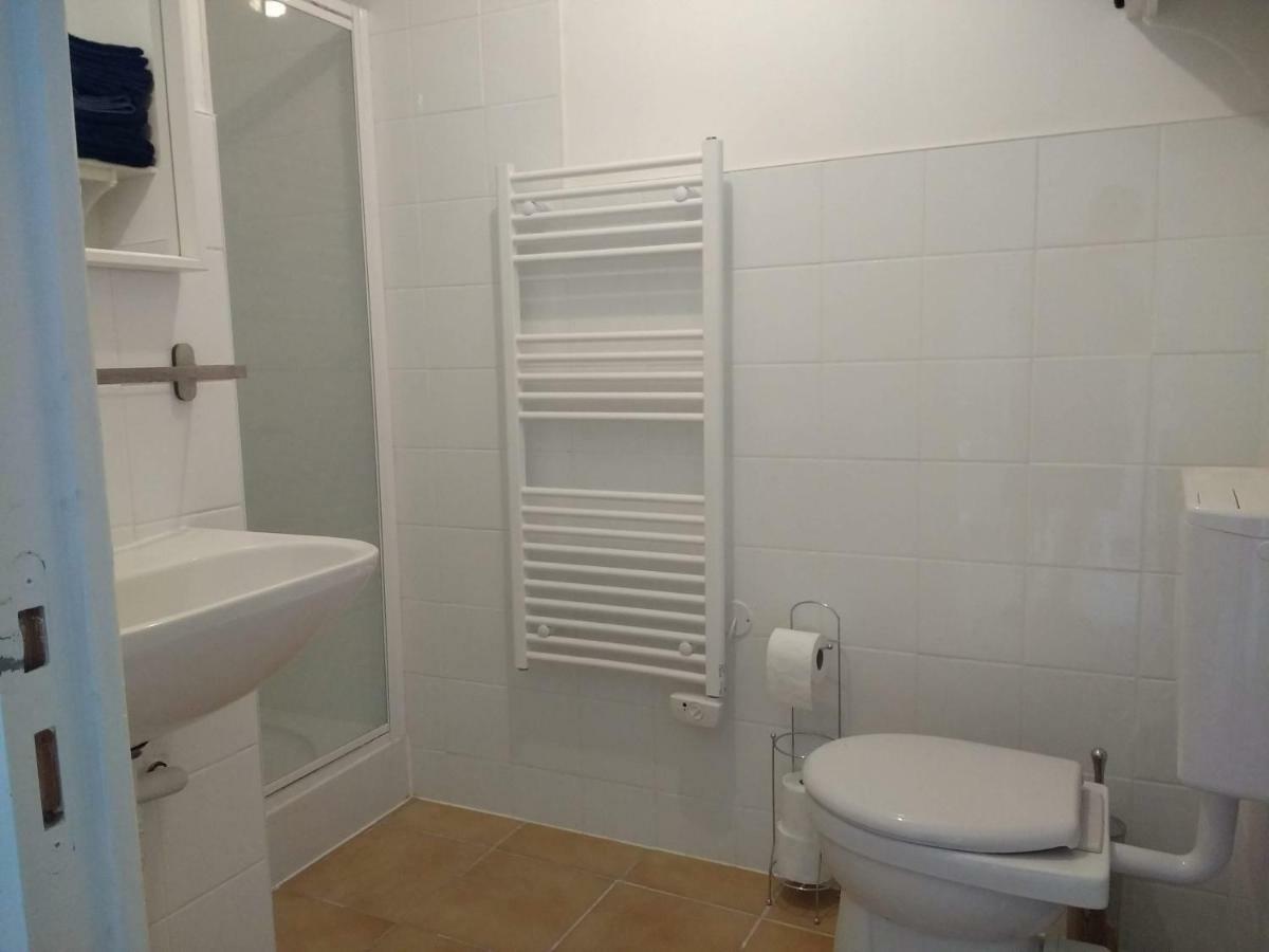 Chatrou Chatelraould-Saint-Louvent Esterno foto